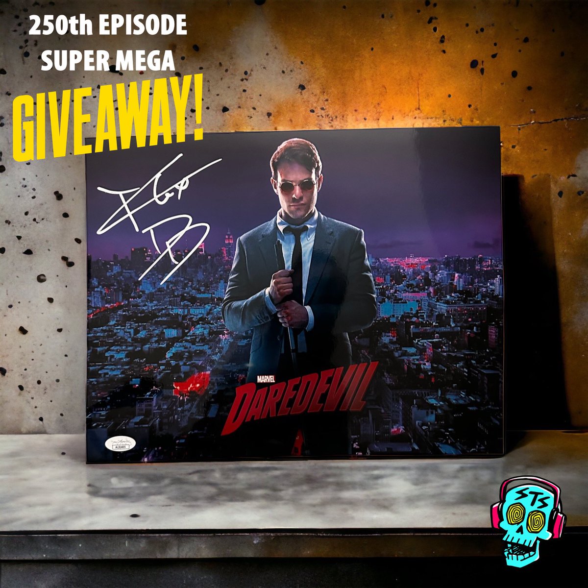 stsguys's tweet photo. Our 250th episode SUPER MEGA giveaway is live!

Win this #Daredevil photo signed by Charlie Cox!

Enter here: https://t.co/UaSRr6mIoI https://t.co/WpjlRcQFHY