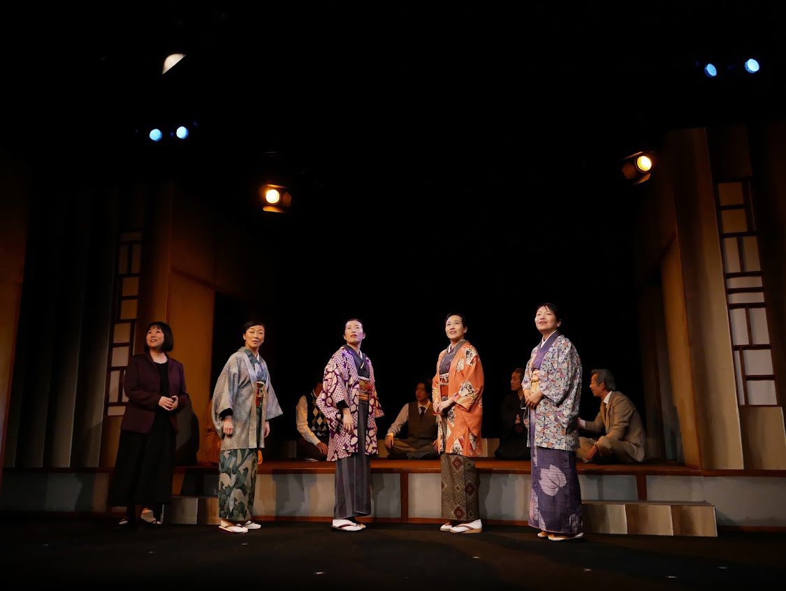 hamanami244's tweet photo. さあ #虚空旅団『 #四T ～桜梅桃李～』千穐楽の朝ですよー🙋🏻‍♀️✨
本日も2回公演、13時＆17時です💁🏻‍♀️
お席、ございます🙇🏻‍♀️
飛び込み歓迎、急に予定空いたぜ観れるかも！な連絡大歓迎🙆🏻‍♀️でございます🙇🏻‍♀️
今日でおしまい。是非、見届けて頂きたい🥺✨
芸術創造館にて、皆様のご来場を心よりお待ちしております😌 https://t.co/myZTV5Q36i