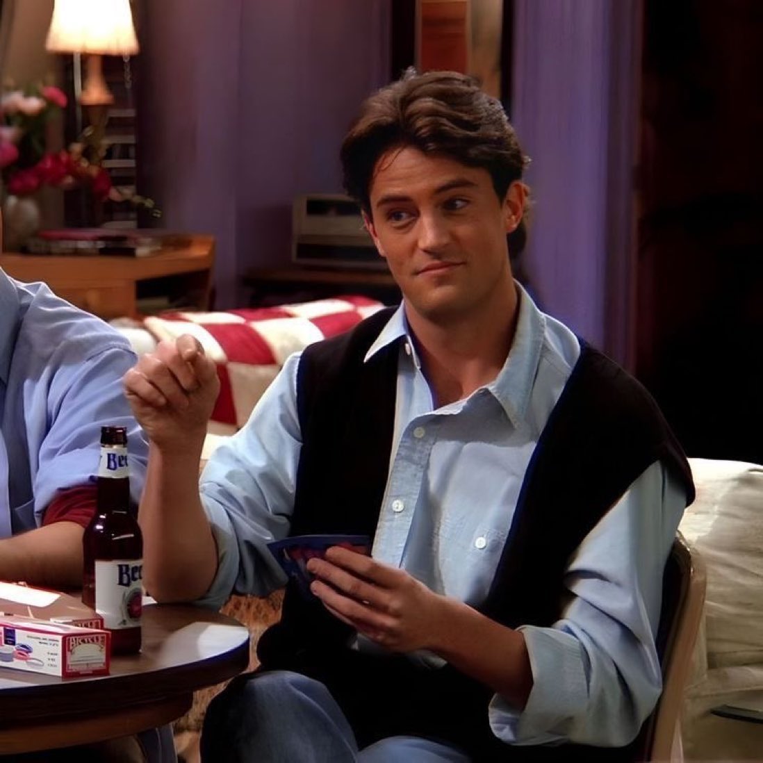 Mi juventud viendo friends y riendome con Chandler! Lpm