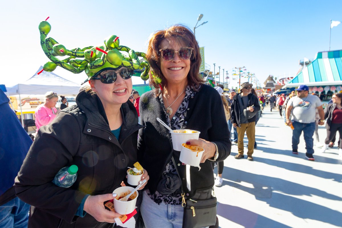 Thanks to everyone who came out to taste and vote for this year's 🌶 Chili Cook-Off and congratulations to the winners! Get the results by visiting bit.ly/Chili-s
#BeachBoardwalk #SantaCruz #CookingCompetition