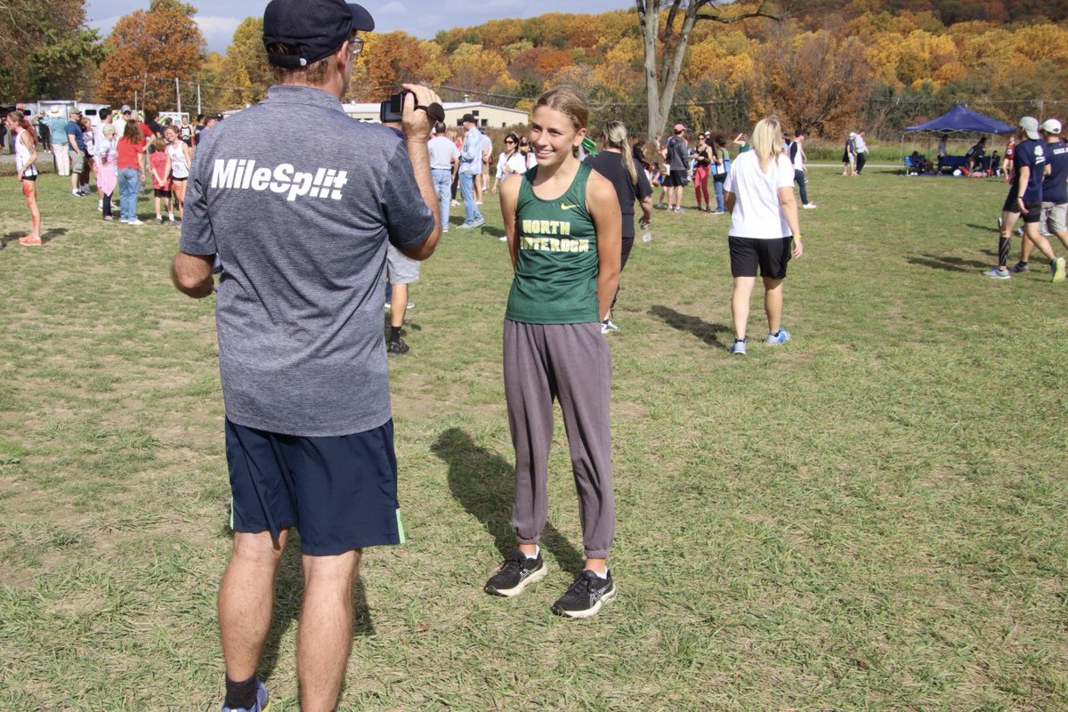 North Girls Running tweet media