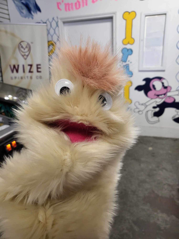 hattamarch's tweet photo. I crafted some sweet little friends and sent them off to market today. I know for certain one has found his forever home! 
#monsterpuppets #puppets https://t.co/0rXfRhrnvr