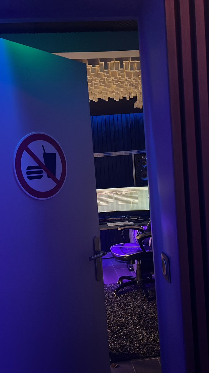 hextii nell matrice (@prodhextii) on Twitter photo 