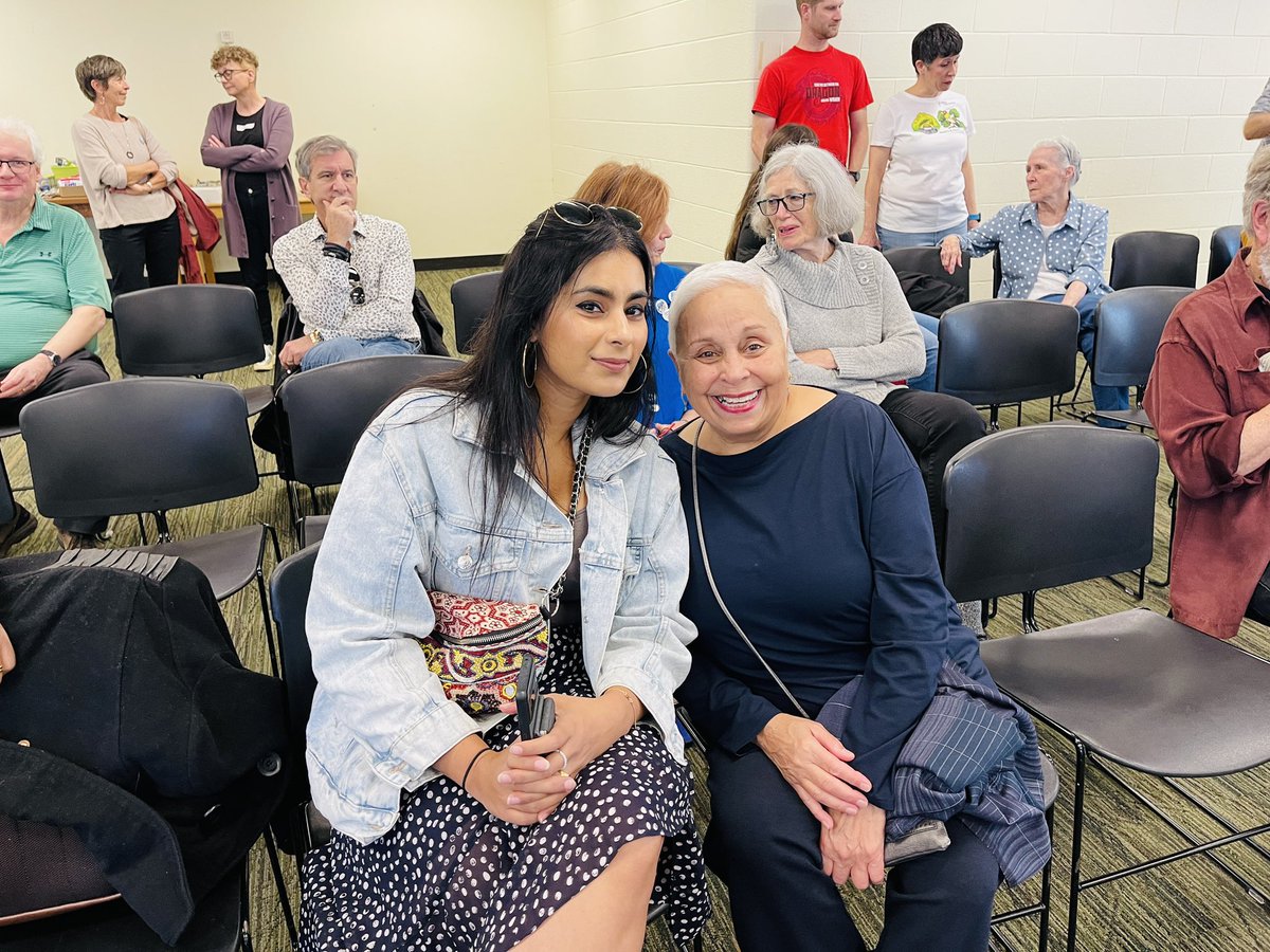 storiesbysingh's tweet photo. A great afternoon at the group book launch with these awesome Canadian authors. Thanks to @AuthorsBooking 
For making this happen!
Launched The Lion Queen in Toronto! @CameronKids  @abramskids @taraanandart @StormLiterary @essiewhitewrite @amynovesky
#lionqueen #picturebooks https://t.co/TXlpIg6p8f