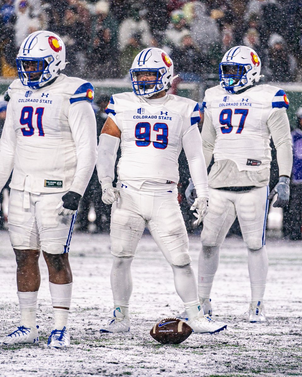 CSUFootball's tweet image. welcome to college football, @hnd_hdtr 

🇯🇵 🤝🐏

#Stalwart x @CSUGlobal