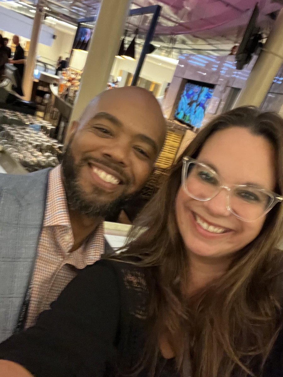 cmogrowilson1's tweet image. Thank you to one of my amazing editorial board members ⁦@FISOnline⁩ ⁦@brandenm⁩ ⁦@CSocialWorkEd⁩ #CSWE2023 #APM2023