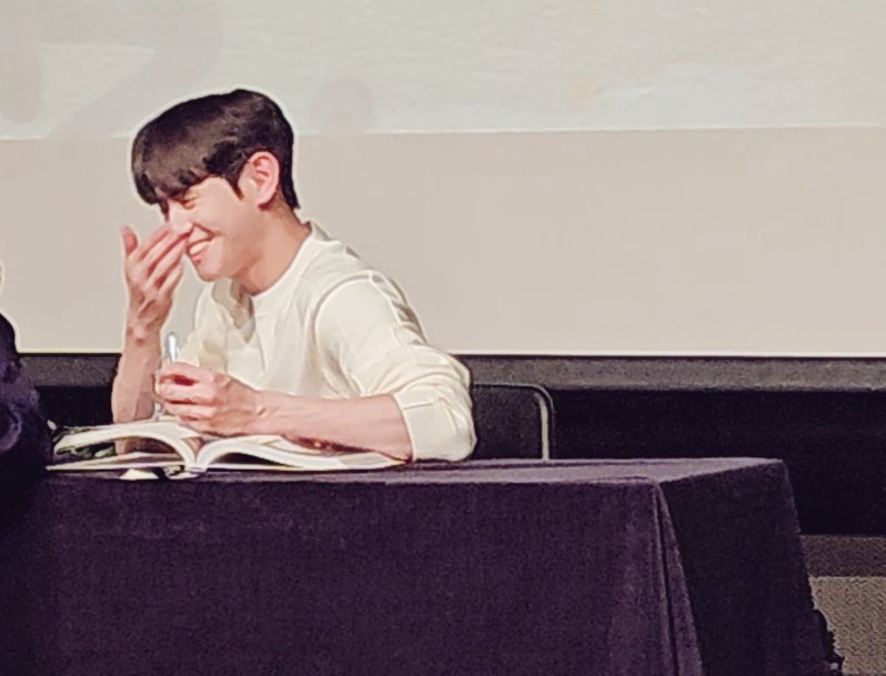 clover105705's tweet photo. #양요섭 이 귀여워서 하는 나눔
#bittersweetmemories 포토북(미개봉)_2명이상..
#RT만 하십시요. 당발은 일주일쯤 뒤에

* 라이트만 (인증은 따로 안받을거지만)
* 택배비는 받을게요🕺 https://t.co/Lahejr8IFJ