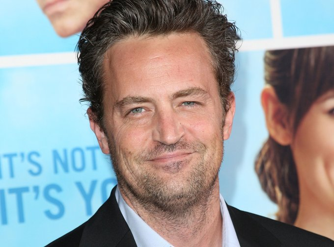 GenXCafe's tweet photo. Beloved GenXer and 'Friends' star Matthew Perry dead at 54. https://t.co/o8yblEE1Pm