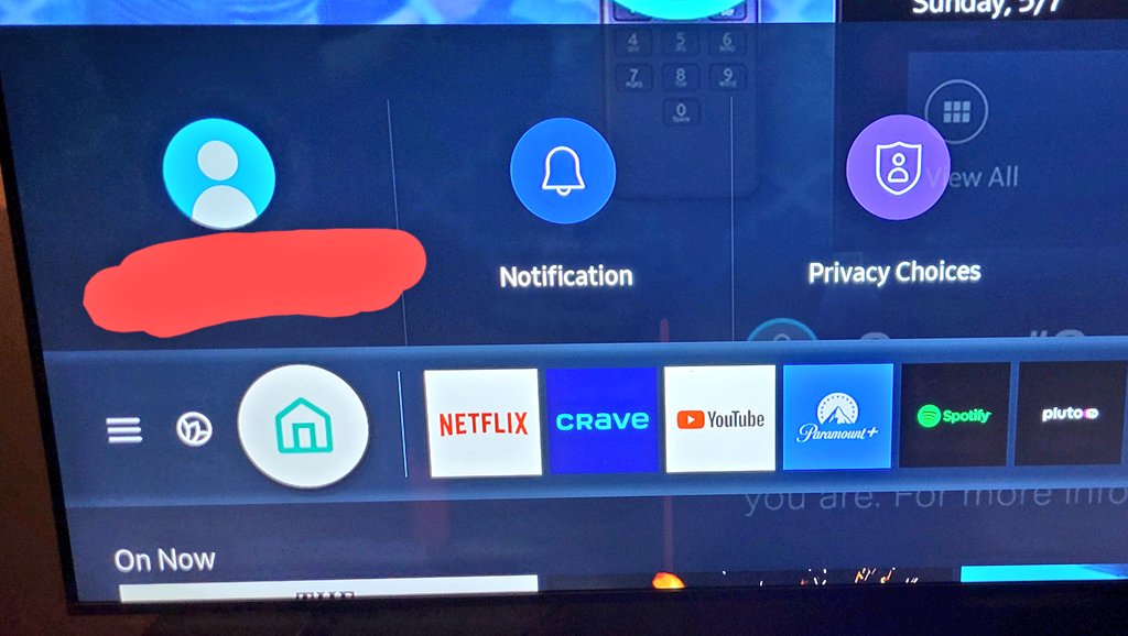 chuck_mackenzie's tweet photo. Hey @SamsungTV what is this "on now" "universal guide" nonsense that just showed up on the home bar of my TV and how do I get rid of it? https://t.co/6OQczoHcxD