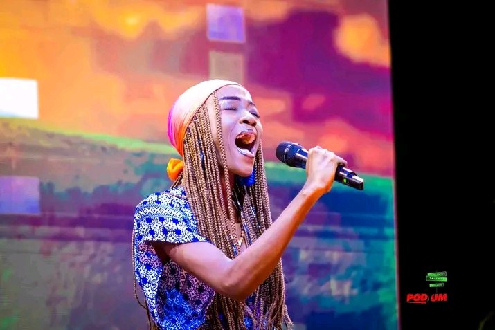 DecenaJeff1's tweet photo. Félicitations à la chanteuse évangélique Anne Gaëlle Ulysse, 2ème gagnante de la 5ème édition (2023) du concours de chant "PODIUM QUARTIERS" organisé par Real production et la RTVC.

#pwomotèkretyen https://t.co/LJvDBepqR9