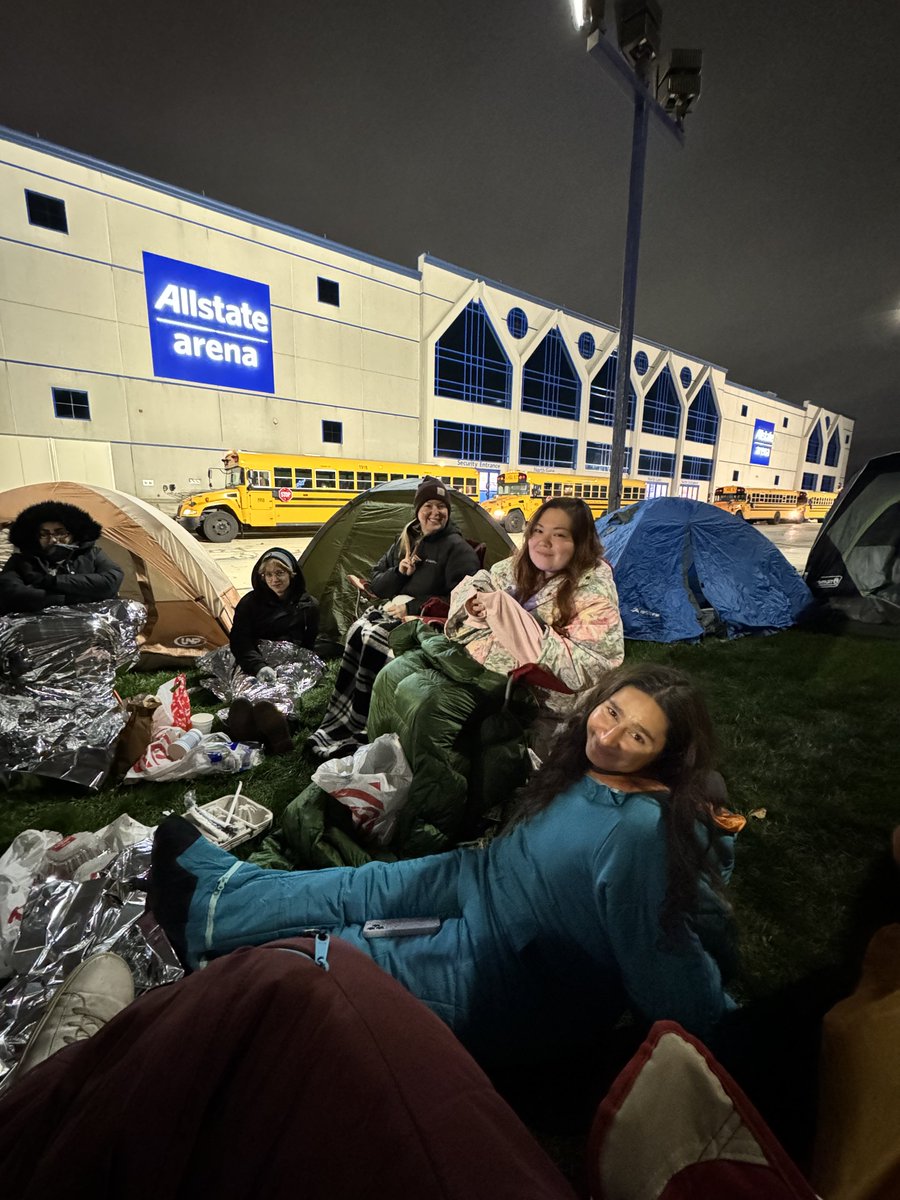 emilyxinfinity's tweet image. #WeAreTheWolves