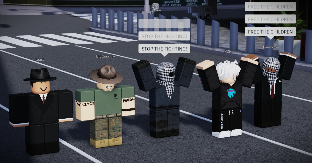 RobloxUprising's tweet photo. Another shot of the Roblox Palestine protest today 🇵🇸

#FreePalestine #Palestine #PalestineIsraelwar #palestineGencide #palestineGencide #palestinesolidarity #PalestineSolidarityMarch #PalestineForever #Gaza #IsraelPalestineWar #CeasefireNOW #Roblox #Protest #RobloxProtest https://t.co/4Q3qmRKrnn