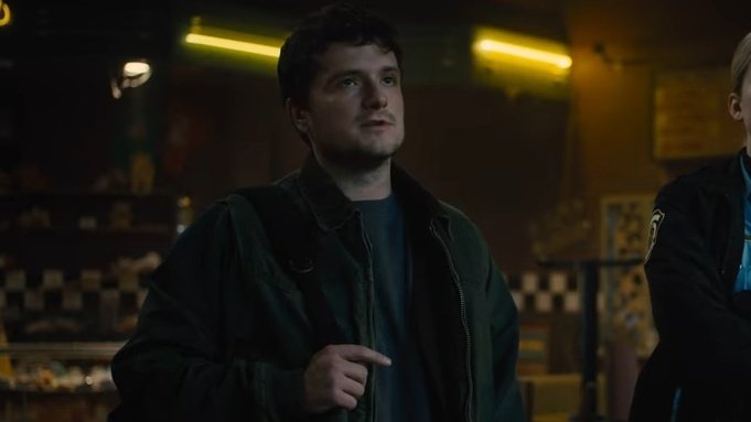 BrianLangII's tweet photo. Josh Hutcherson was so daddy in the fnaf movie https://t.co/uiCx7Bd4nX