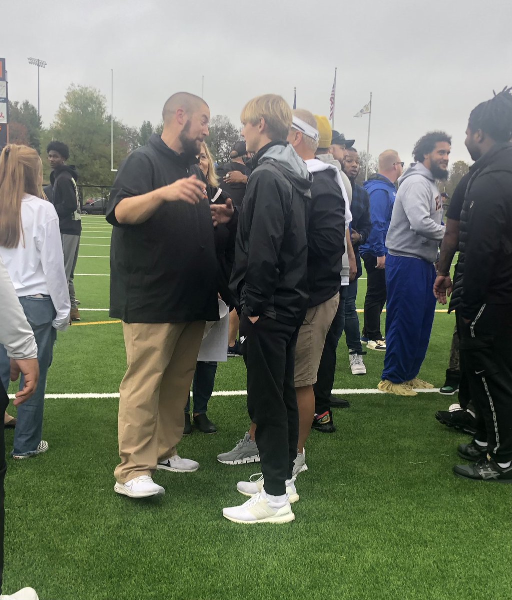 Kellen Marksbury (@kellenmar3) on Twitter photo Great visit to Georgetown. Thank you <a href="/Gtown_Football/">Georgetown College Football</a> for the opportunity to come out. Great visit to Georgetown. Thank you <a href="/Gtown_Football/">Georgetown College Football</a> for the opportunity to come out.