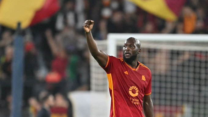 MarieMarilou_'s tweet image. #InterMilan - #Roma : la distribution de #Sifflets pour le retour de #RomeluLukaku interdite par la police.
rtbf.be/article/inter-…