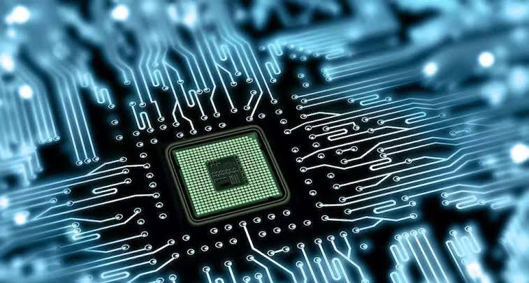 🚨 Sahasra Semiconductors, Bhiwandi, Rajasthan has started the commercial production of the first Made in India memory chips, surpassing even Micron.
#Semiconductors #Memorychips #chips #MakeInIndia #India