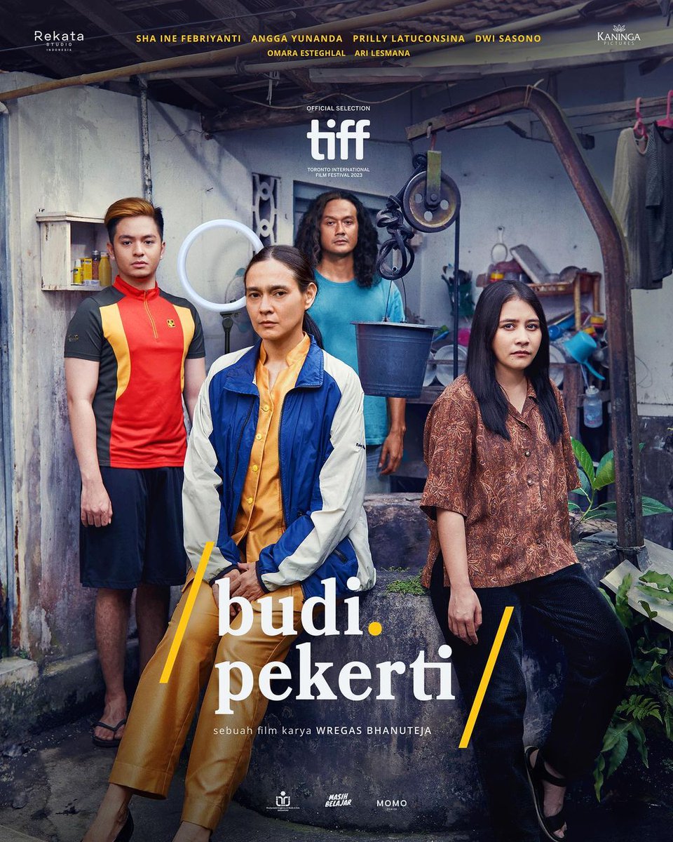 Budi Pekerti, salah satu film Indonesia terbaik tahun ini. Seberapa bagus film ini? Pertanyaan ini bisa dijawab dengan statistik. Dari 17 kategori penghargaan film panjang Festival Film Indonesia 2023, "Budi Pekerti" masuk nominasi di 16 kategori. Rekor terbanyak di FFI 2023.