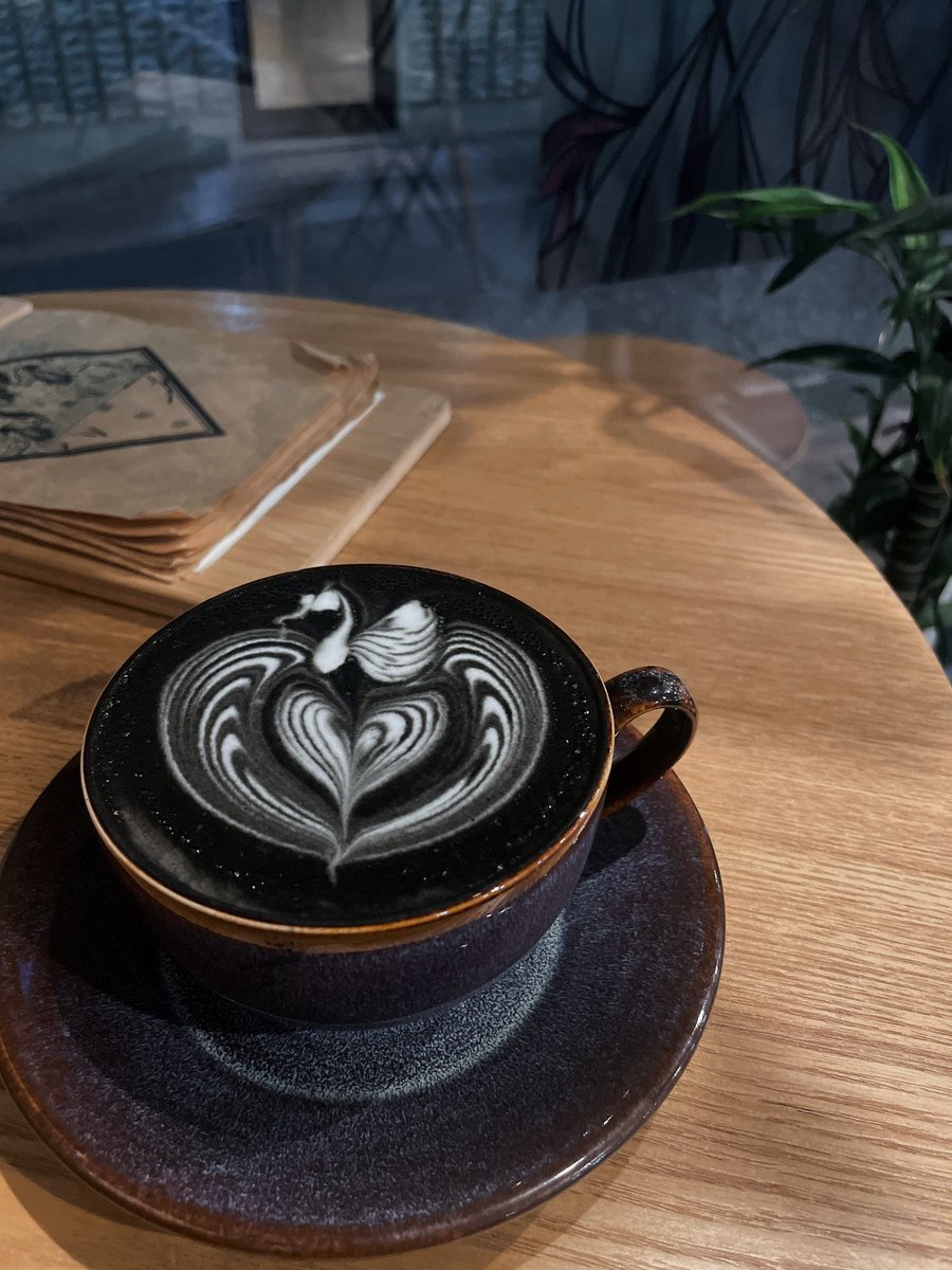 SEIYA_07's tweet photo. 行きたかった場所へ😊
LIWEI COFFEE STAND ☕️

全部素敵すぎました🥺🍮🫧 https://t.co/lCxDI0tzjA