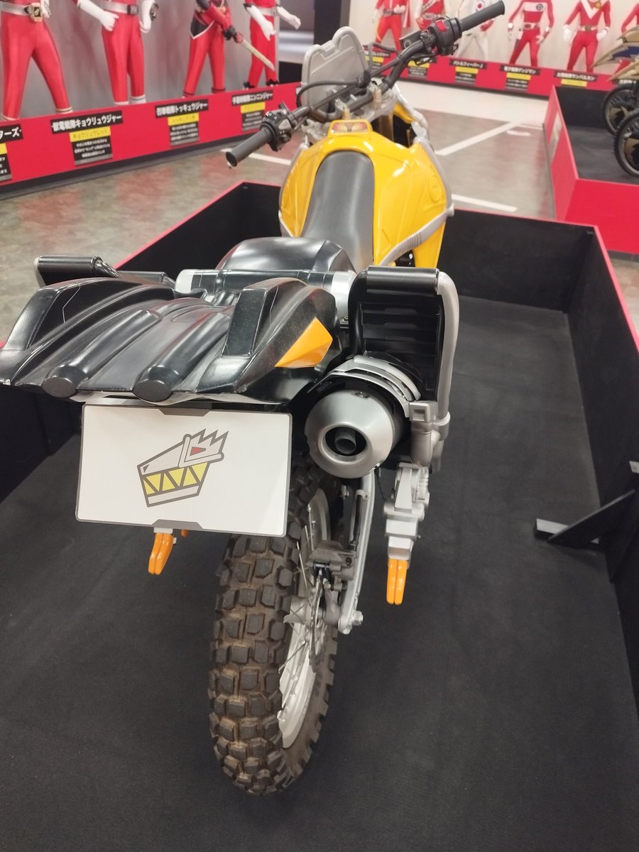 前来たときには確かなかった ディノチェイサー！！！🏍🦖