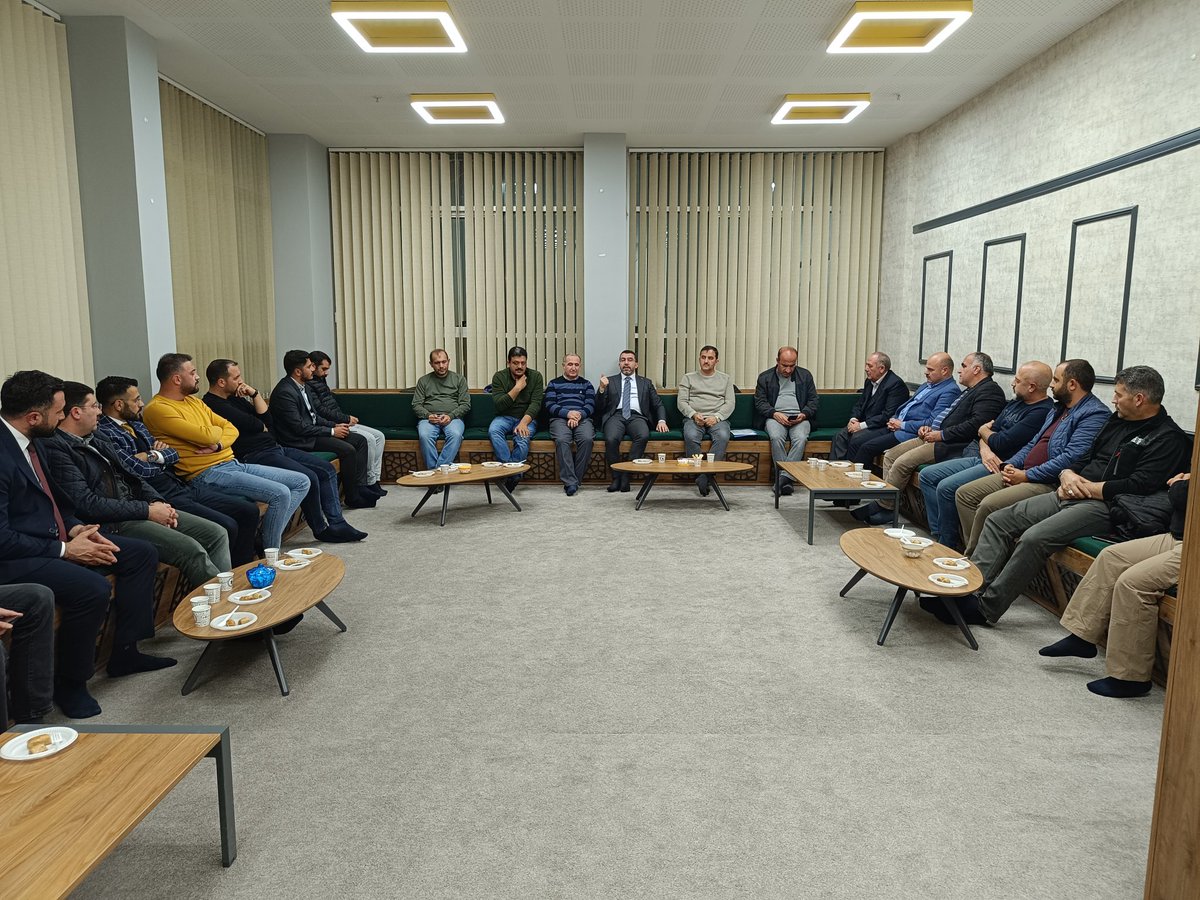 DestekKars's tweet photo. Kars EDEP Ekim ayı İl Koordinasyon toplantımızı 28 Ekim cumartesi günü saat 18:00 de Gençlik ve Spor İl Müdürlüğüne bağlı Gençlik Merkezinde, Akparti Milletvekilimiz Sayın Adem Çalkın ,Kafkas Üniv. Rektörümüz ,İl Müdürlerimiz ve STK'Başkanlarımızın katılımlarıyla gerçekleştirdik. https://t.co/WPbILuZ9Se