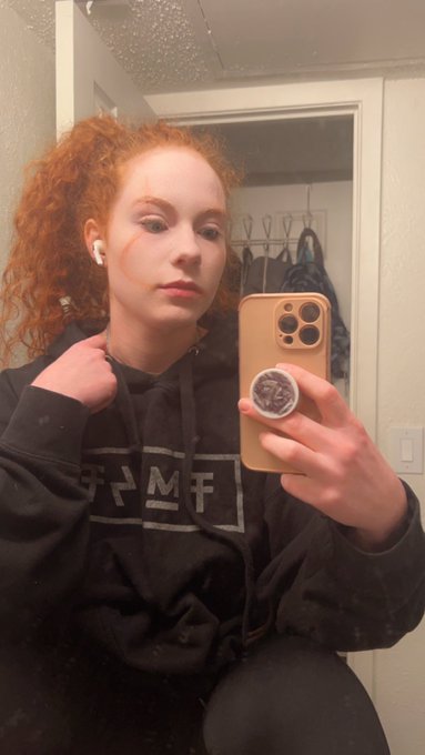 Test run for tomorrow&rsquo;s (actually today&rsquo;s) shoot 😎 https://t.co/reJyFHju3s<a href="/tag/themonster"class="tags"><span>#themonster</span></a>