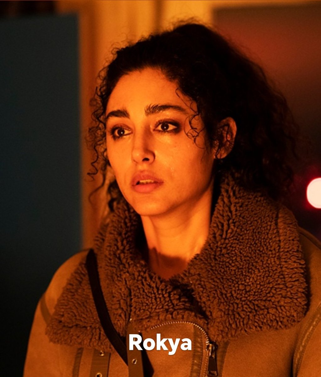 SantiSerranoSed's tweet photo. #rokya @horrorfestival una mujer sobrevive trapicheando con animales exóticos y hechizos, hasta que la cosa se le va de madre y empezará a ser perseguida por bruja. Me sorprende la elección de un film así en Donostia pues aún cuadrando con el leit motiv del festival, tiene muy https://t.co/WvKLt6sqTu
