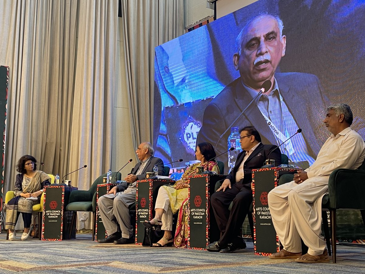 Sindh Education Foundation tweet media