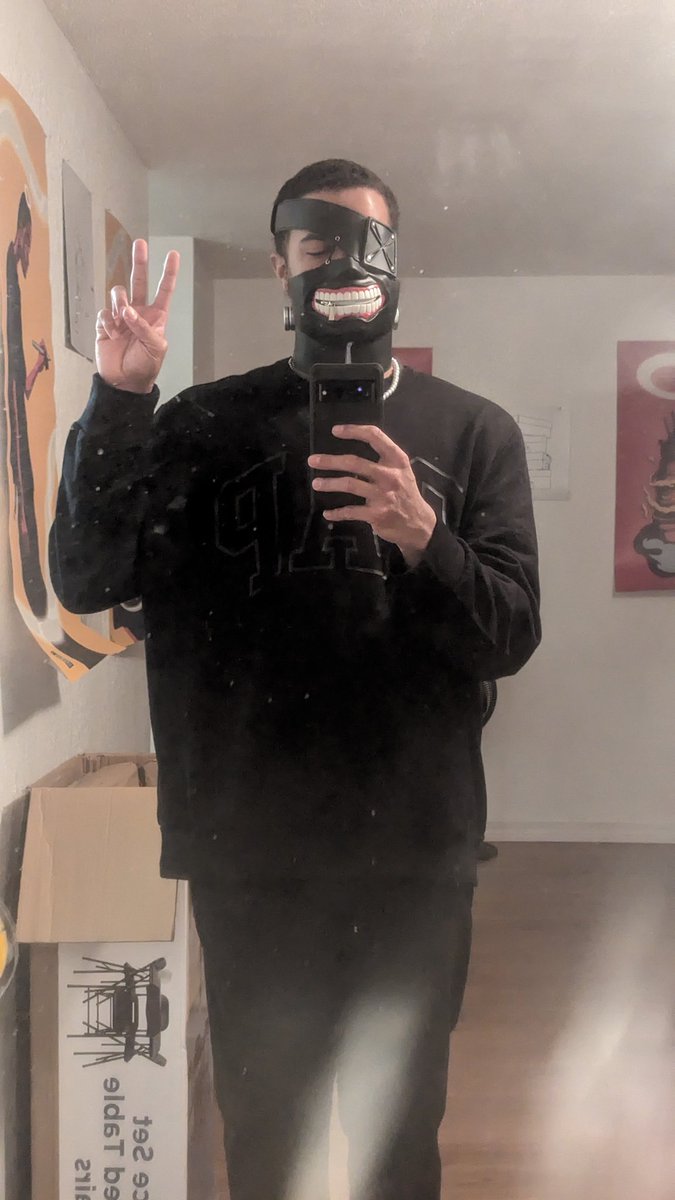 dubbxdx's tweet photo. a lil sumn for Halloween https://t.co/kQQOQsC56r