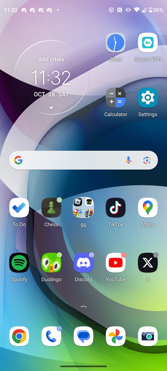 NotEpixest's tweet photo. Just dropped my phone, it's absolutely shattered right now https://t.co/utCkeV9rD2