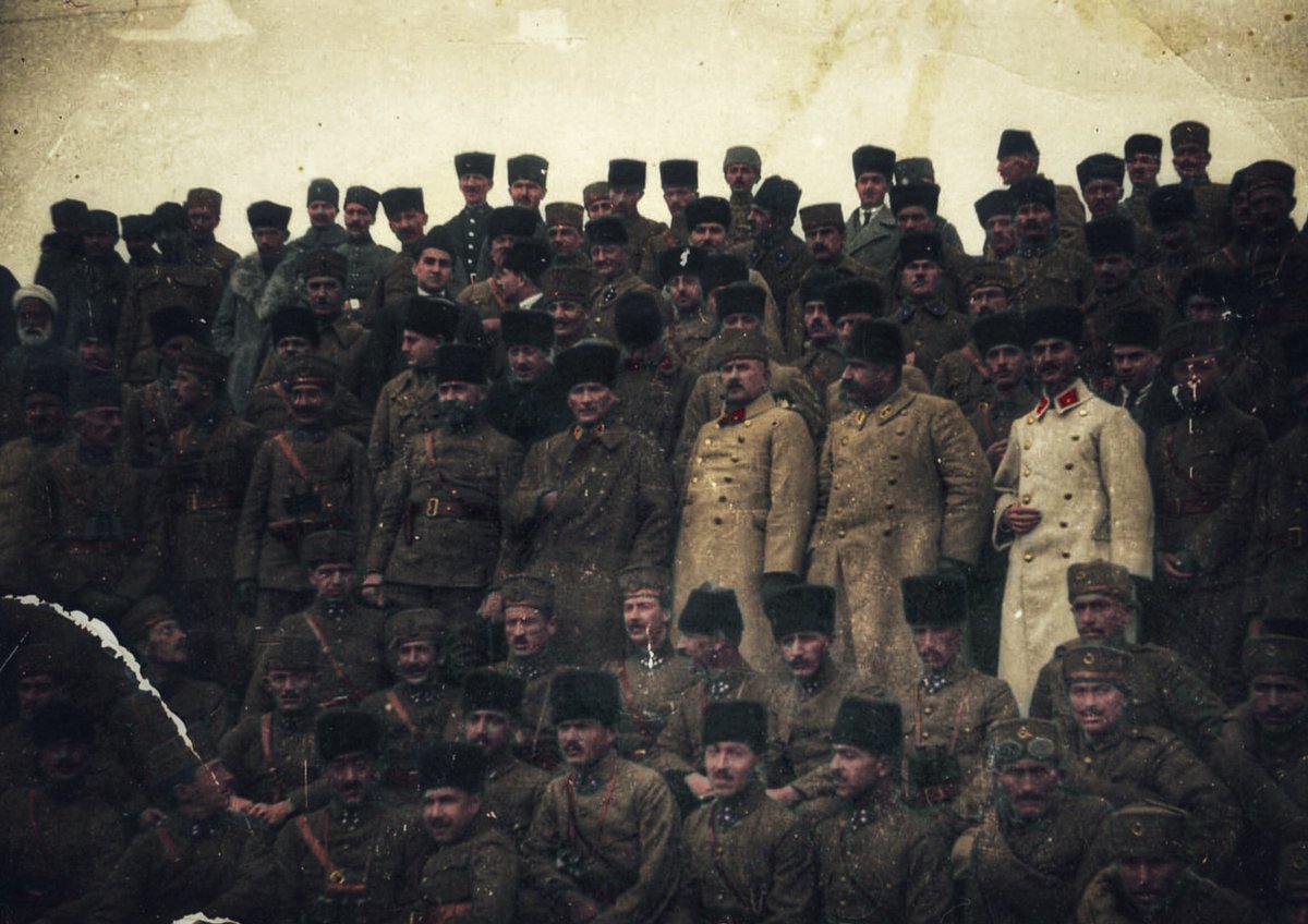 "Hasta adam öldü fakat ardında birçok dinç evlat bıraktı."