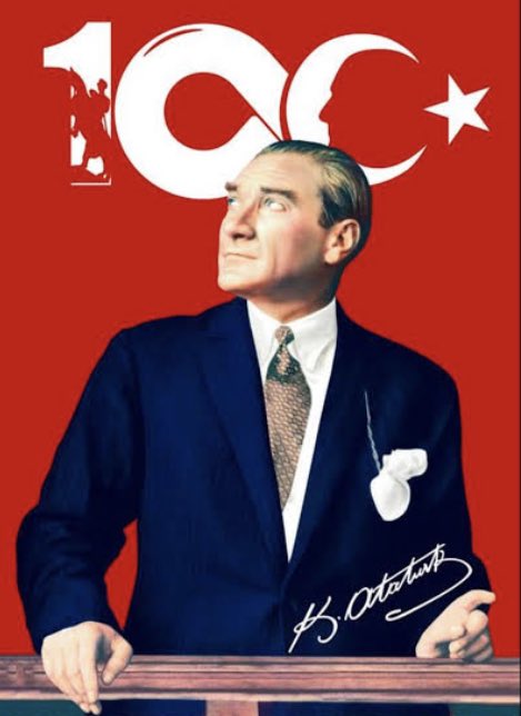 haluktatar's tweet photo. 100 yıldır içerideki hainler ve dışarıdan kemirenlere rağmen Türkiye topraklarını yurt edindik.

100 yıl sonra bugün içimizdeki hainlerin bölemediği bir bütün olarak yine olacağız!

İyi bayramlar TÜRKLER! https://t.co/9MCDZHzXLY