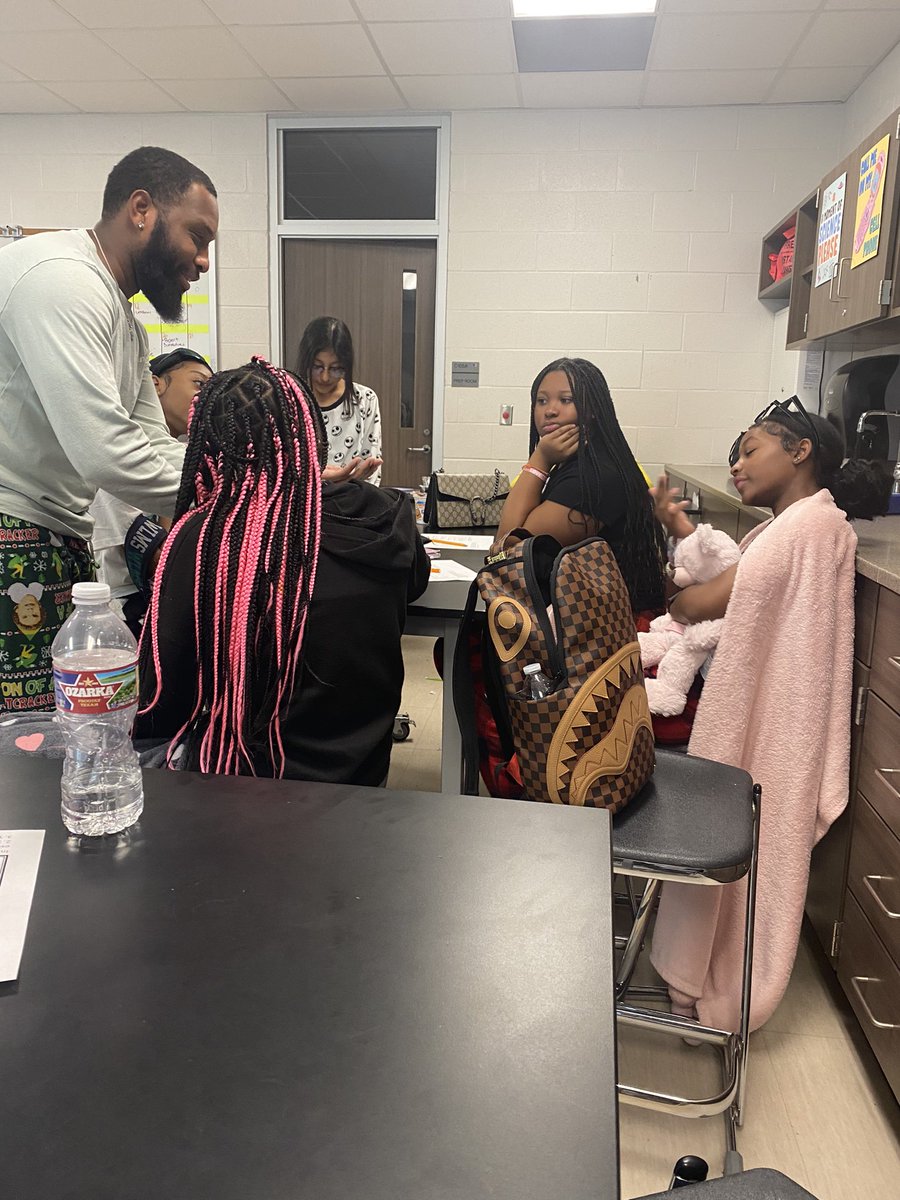 Joey L. Washington (@drwash_leads) on Twitter photo “Mr. Valdes, I don’t feel my pulse!” Our 7th Graders learning about the circulatory system in science. I’m so glad they were “alive “ and engaged in learning. <a href="/HumbleISD_WLMS/">West Lake Middle School</a> <a href="/WL_LovesScience/">WLMS_Science</a> “Mr. Valdes, I don’t feel my pulse!” Our 7th Graders learning about the circulatory system in science. I’m so glad they were “alive “ and engaged in learning. <a href="/HumbleISD_WLMS/">West Lake Middle School</a> <a href="/WL_LovesScience/">WLMS_Science</a>