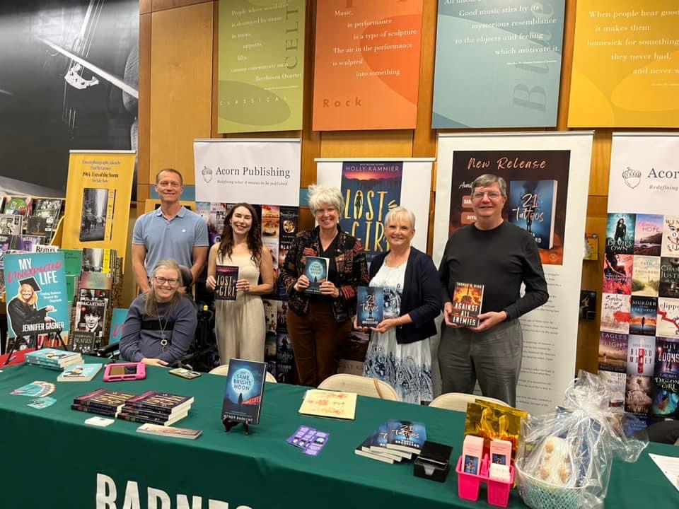First book signing at Barnes and Noble today. Went well! Two old shipmates I hadn't seen in 35 plus years showed up!
#AgainstAllEnemies #militaryfiction #Navy #China #war #Novel #maritime