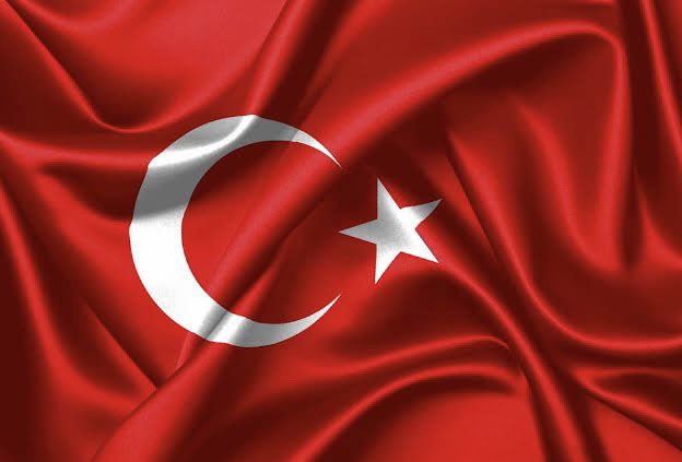 Çok mutluyum sana sahip bu Vatan’ın evladı olduğum için. Çok gururluyum seni ve bu Bayrağı sevdiğim için. En önemlisi bu sevgiyi yürekten söyleyebildiğim ,Dünya’nın en büyük liderine ATAM diyebildiğim için. Nur içinde yat. Tektin, hep tek olacaksın yüreklerimizde. Cumhuriyet