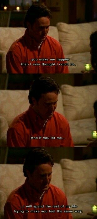 CataQui10's tweet photo. Mathew Perry en Chandler Bing nos dio una carta de amor maravillosa en su propuesta de matrimonio a Monica, risas y llantos a uno de los mejores personajes de una serie, mi personaje favorito, el par de Joey y la pareja perfecta para Monica 🥺💔
Me rompió si un poco el corazón. https://t.co/bZeeht5Z3E