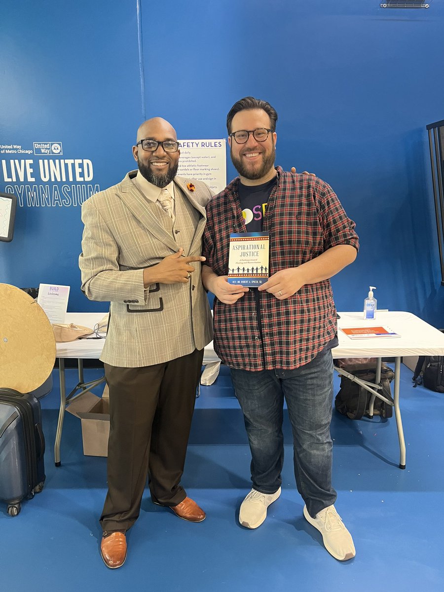 Rev_DrSpicer's tweet image. Thank you CPS Office Social Emotional Learning for having me come and speak to over 100 Deans and administrators on Restorative  Leadership! What an awesome time!! Looking forward to working with you in the future!! #restorativestrategies #CPS #OSEL