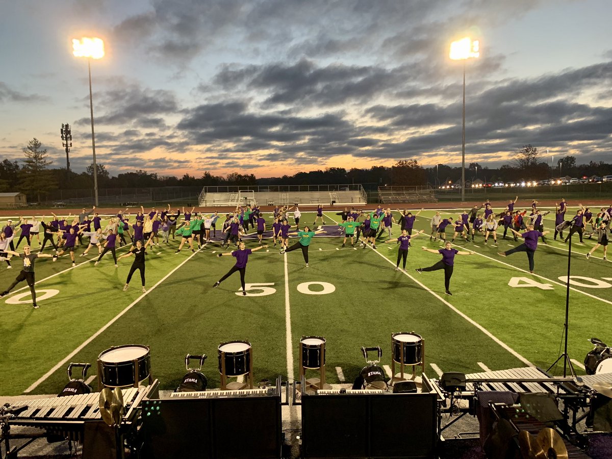 FZW Band tweet media