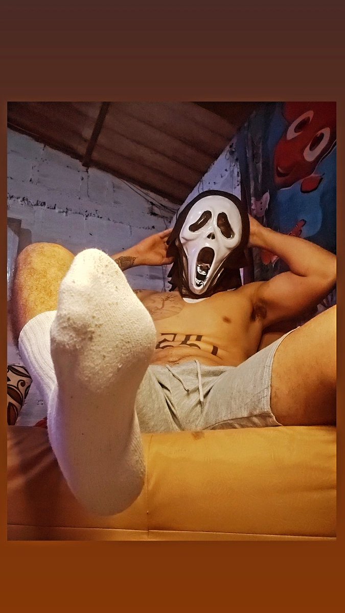 GiraldoJosh's tweet photo. Que chimba una lamida de axilas. 🤤
#Halloween2023 
#viral 
#Rt 
#Parati 
#boys https://t.co/ojlvhgOj76