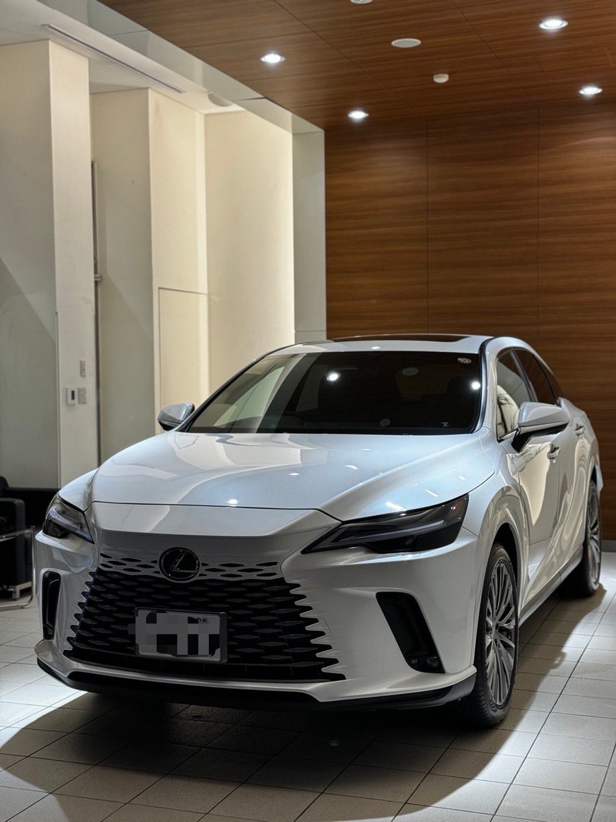 Adventure_Yama's tweet image. 一年半ありがとう♬
#LexusNX
これからよろしくねっ♬
#LexusRX
今回は白色にしました。