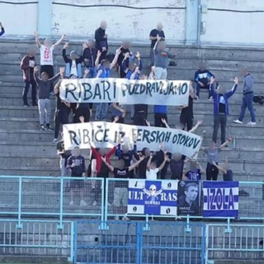 Boyan_M's tweet photo. Hahaha carji! Ta je za vse navijače #nkolimpija #ribari #izola #ki https://t.co/fP30alquPO