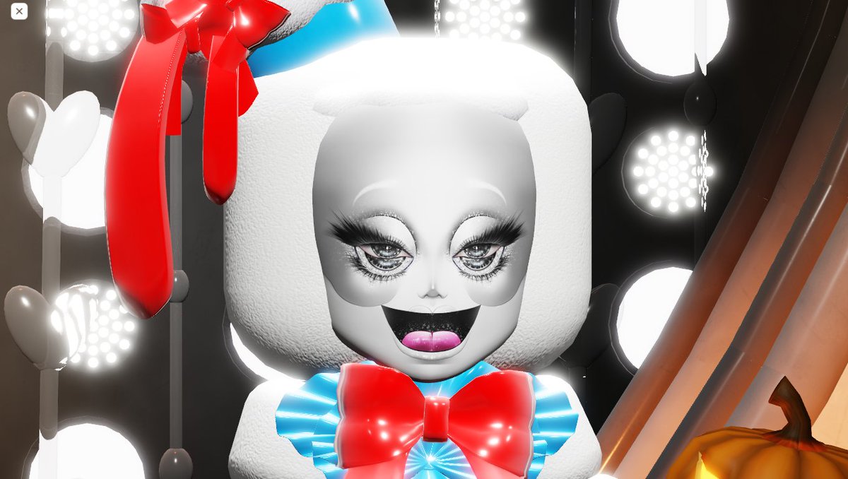 some of the mugs i did today for natalia's halloween spooktacular mini season! 😸