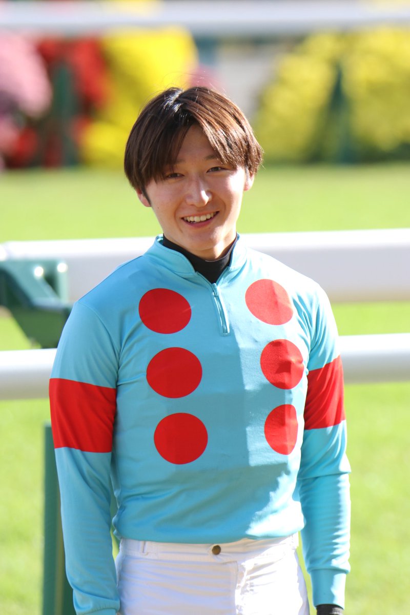 vanta3uma's tweet photo. 鮫島克駿騎手🏇 https://t.co/YZAKVKLzLt