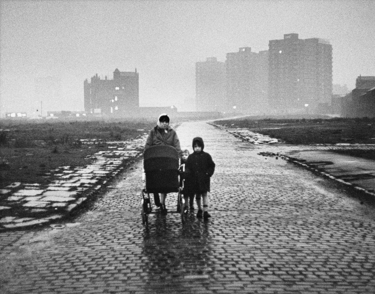 Salford, 1964 by Shirley Baker, British photographer, best known for her street photography and street portraits in working class areas of Greater Manchester #WomensArt