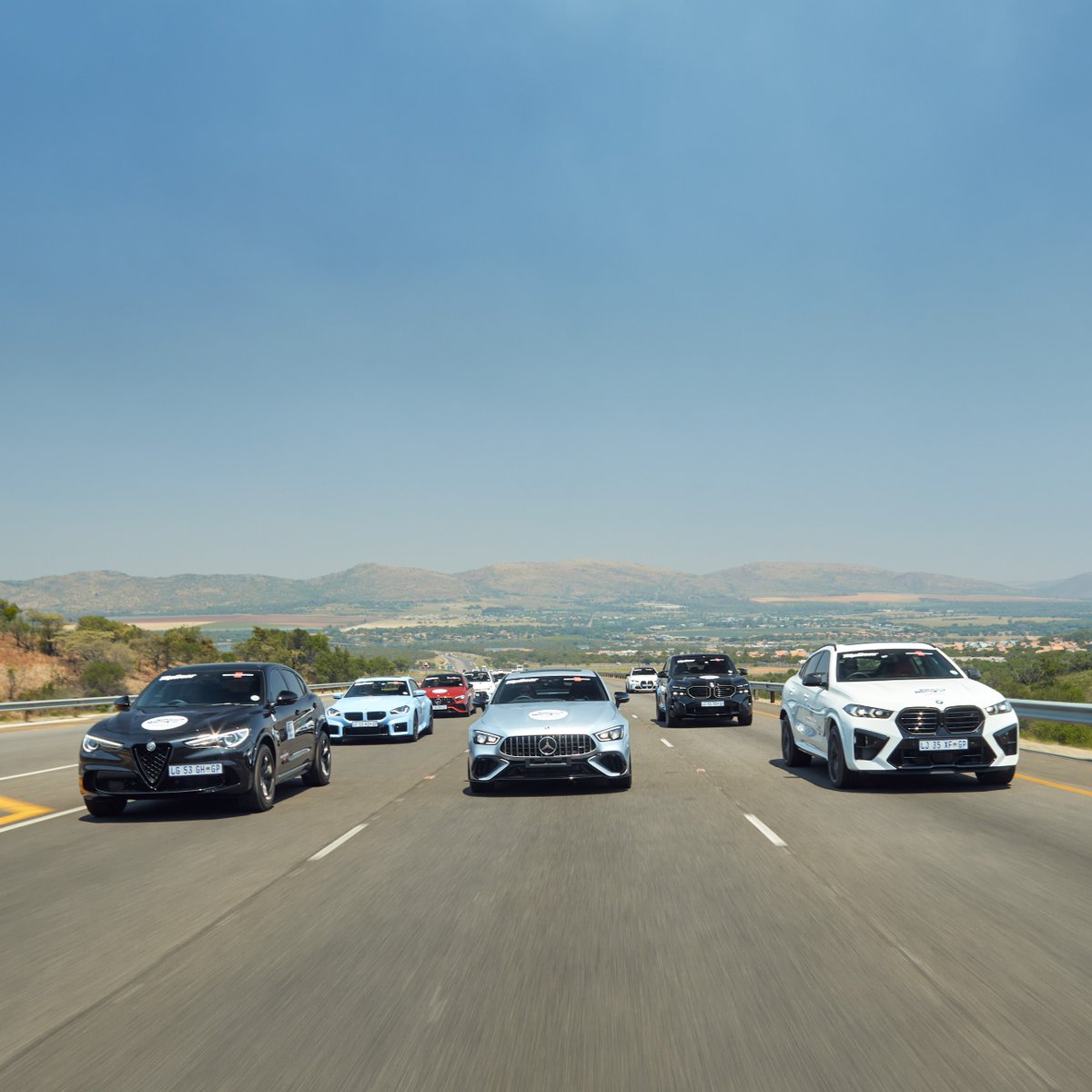 topgearmagsa's tweet photo. Competition Time!
Spot our #TopGearSASpeedWeek convoy making its way from Sun City back to Johannesburg today, snap a pic and post it using #TopGearSASpeedWeek and you could WIN a Speed Week hamper!
Entries close at 23h00.
#SpeedWeekNorthWest
#TGSASpeedWeek
#DriveYourStory https://t.co/Gd6jkQB7wS