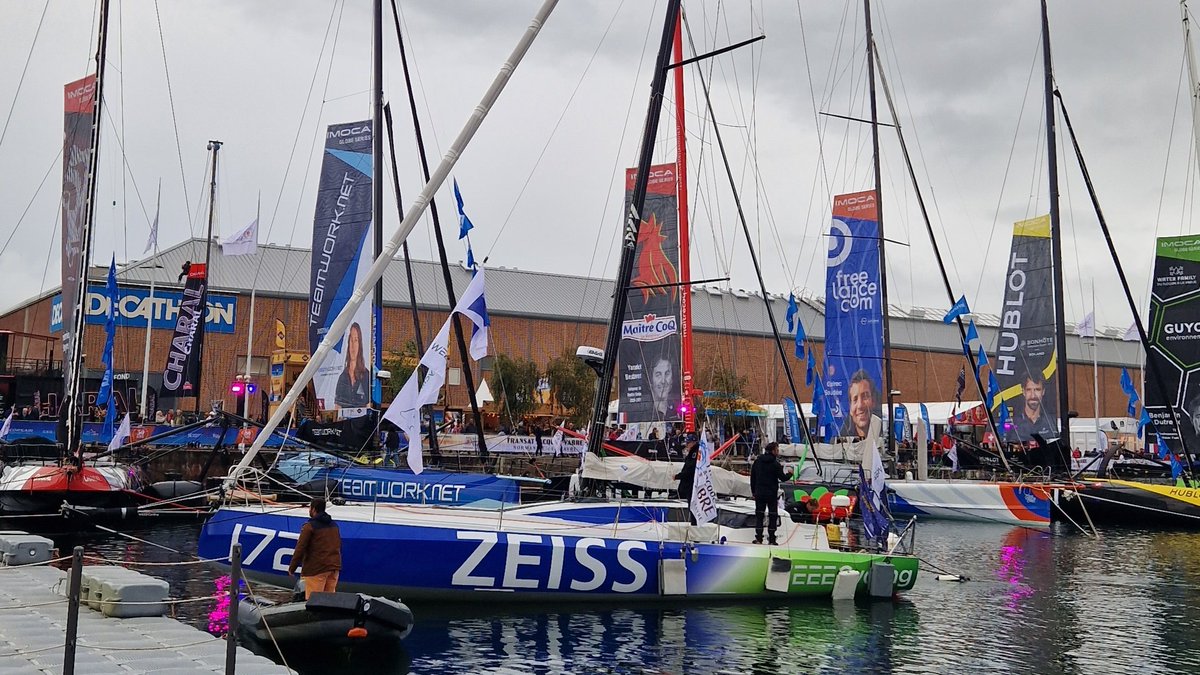 Bon courage à tous les skippers qui s'élancent ce matin du Havre pour la #TransatJacquesVabre ⛵️

Une pensée particulière pour @Thimotepolet et son coéquipier @PierrickLtz sur leur Class40 Zeiss - WeeeCycling. Bon vent à tous les deux ! 💪