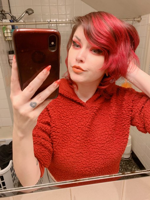 ok now go to bed 😴💤❤️ https://t.co/FYPXcfBcTG<a href="/tag/mvsales"class="tags"><span>#mvsales</span></a>