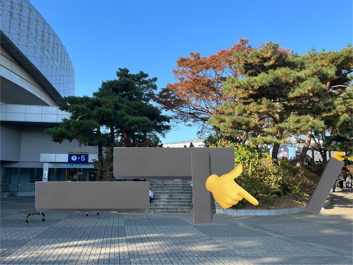 infiniteloopwdz's tweet photo. 물품보관소 계단 아래에 둘게요!
>> 한개씩 << 가져가주세요!!!🥹🥹 https://t.co/dWyhUrrCH2