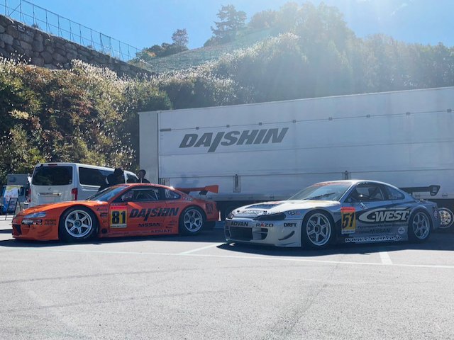 GTNET_sns's tweet image. 往年のJGTCシルビア2台が、奥伊吹モーターパークに登場！！
SR HERITAGE JAPAN × SR DRIFT MEETING
#SRHJ23 #SDM23 #エスヘリ #エスヘリ関西 #DAISHIN #GTNET #シーウエスト