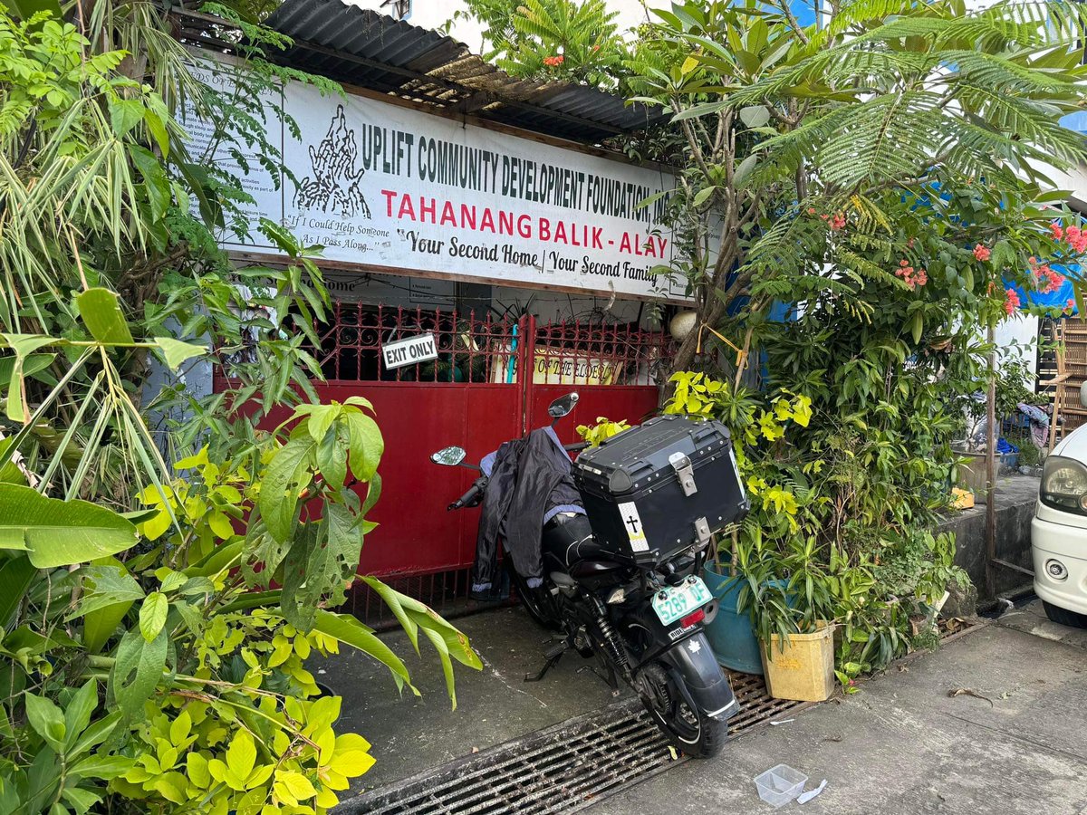 profvixies's tweet photo. And we're here fulfilling a mission.
#SamCares
#SAMaritanCares
#ShareAMission https://t.co/NZmrIOJNDP