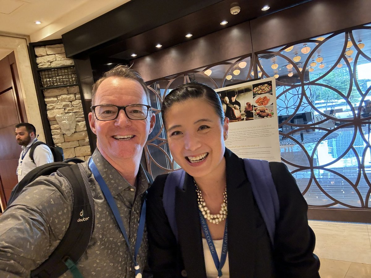 B_Sheridan's tweet photo. I had a fantastic time at the @EARCOSORG Leadership Conference. I attended many excellent sessions &amp; I'm leaving with a deep feeling of connection. To (re)connect with so many fantastic people and to learn more about their exciting and vital work was incredibly fulfilling! https://t.co/h4F89rSKEq